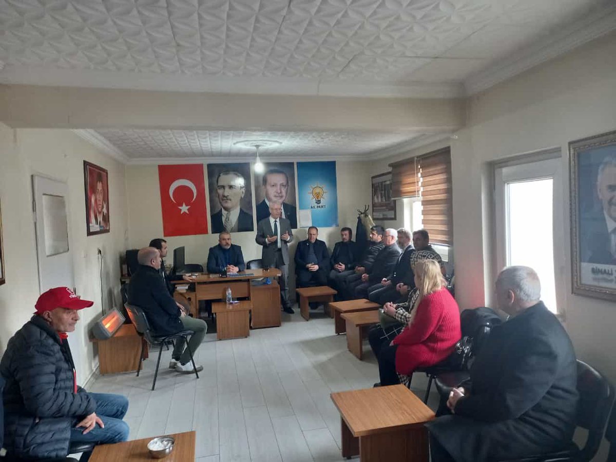 28.Dönem Milletvekilliği seçimlerinde  Temayül yoklaması  kapsamında Ak Parti aday Adayı kıymetli İl M.E.M.Yardımcısı Sn Orhan BUĞRAHAN bey teşkilatımızı  ziyaret etti. Rabbim hayırlara vesile kılsın.