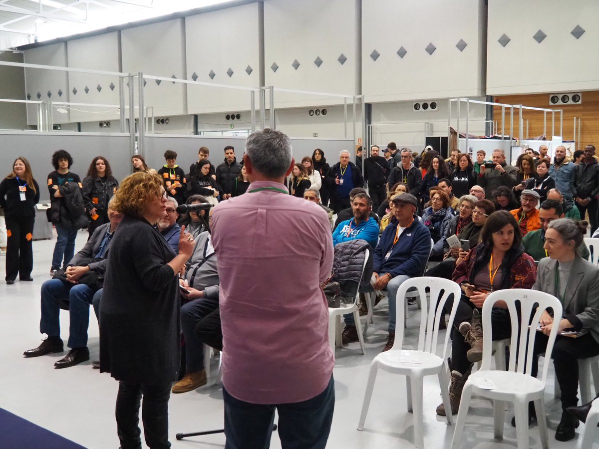 ideva_agencia's tweet photo. Llegó el día #craftinnova Los artesanos y las nuevas tecnologías te esperan en la @feriavalladolid. ¡No te lo pierdas!
De 10 a 14 y de 16 a 20:30 h https://t.co/OmOojwd791