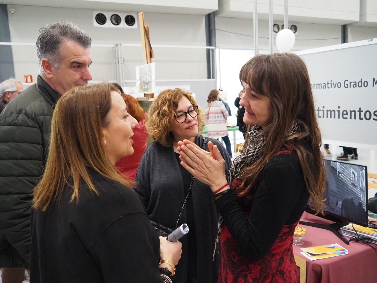 ideva_agencia's tweet photo. Llegó el día #craftinnova Los artesanos y las nuevas tecnologías te esperan en la @feriavalladolid. ¡No te lo pierdas!
De 10 a 14 y de 16 a 20:30 h https://t.co/OmOojwd791
