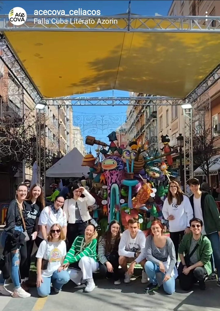 Acecova's tweet photo. Estupenda jornada la que disfrutaron los más jóvenes de #Acecova en su ya casi tradicional #QuedadaCelifallera, disfrutando de las #Fallas y de su gastronomía #singluten #glutenfree
#Valencia #ComunidadValenciana #AcecovaJoven @facejoven @FACEceliacos
#MomentSenseGlutenenFestes https://t.co/rSU4meqWvA