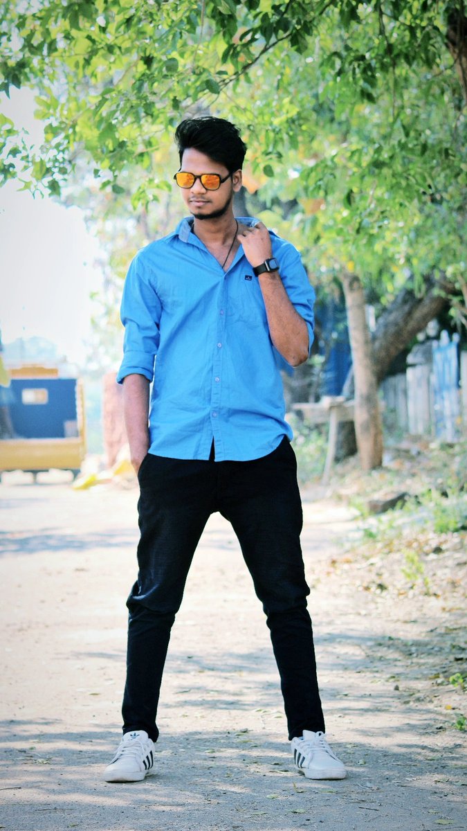 Shanshanthan001's tweet photo. New 🆕 one @Shanshanthan001 
#photography #shan 
#shanshanthan #NaturePhotography #attitudephotography #attitude https://t.co/8TahZI1Src