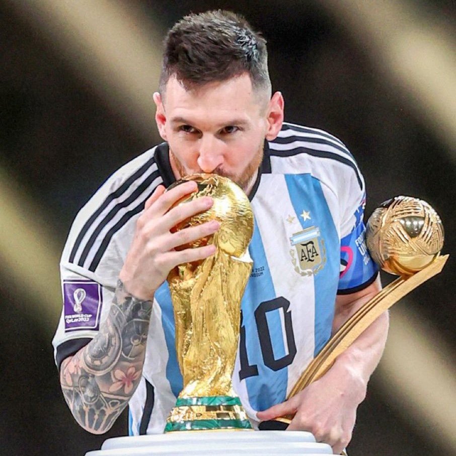 theRaidAoyon's tweet photo. @WeAreMessi It was 
🐐 https://t.co/WIII8PVyiN
