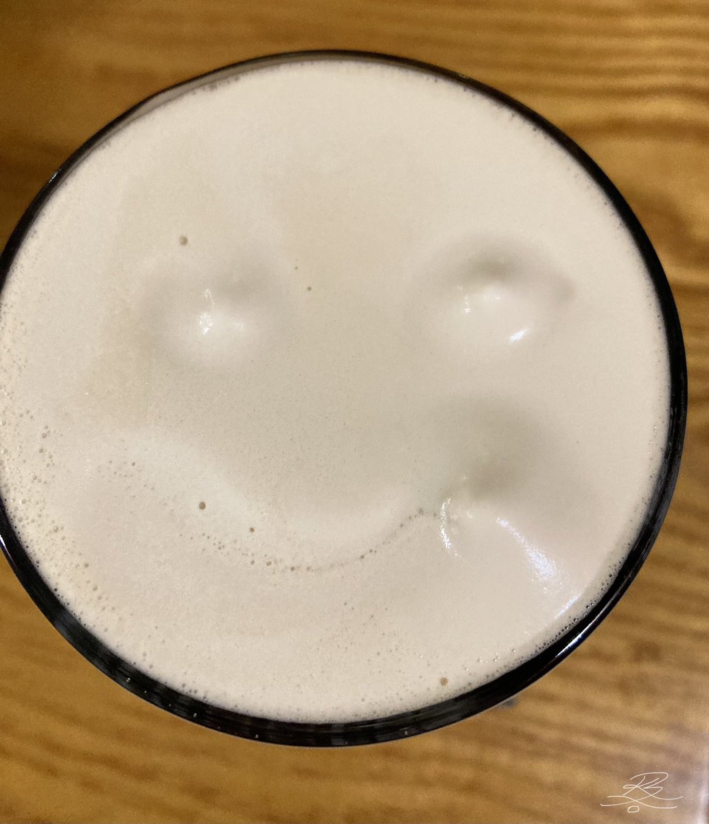 baker_loveday's tweet photo. Had to be done 😀☘️🍻

#Guinness #stpaddysday #march #StPatricksDay2023 #cheers #art #ericfraser https://t.co/rtd2x5HEHW