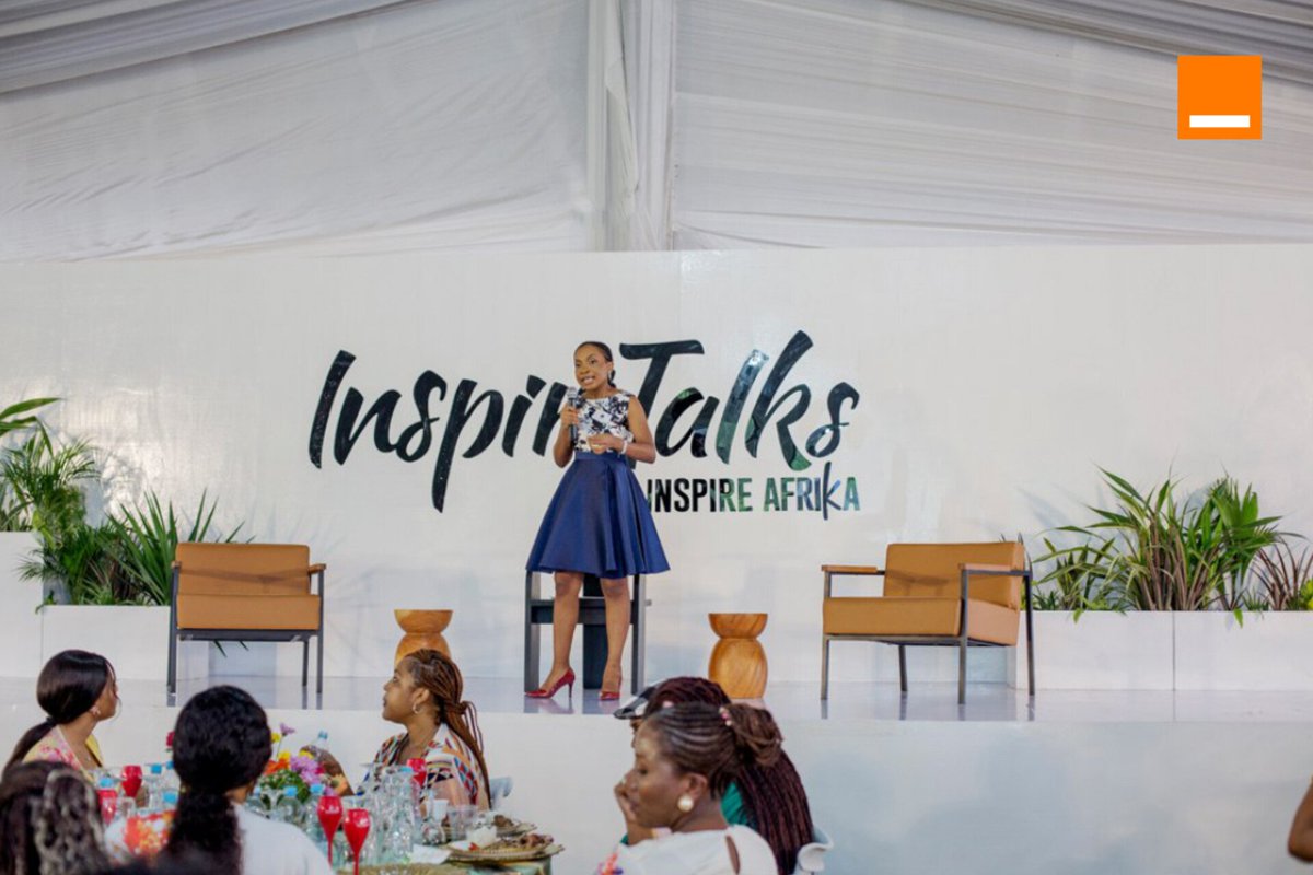 Orange_Cameroun's tweet photo. [ Inspir' Talks 2023 ]

Nfonba Sylvia et Anne Catherine Tchokonte ont représenté fièrement Orange Cameroun à Inspir'Talks organisé par Inspire Afrika le 11 mars dernier. 

#Inspir'Talks11 #Inspireafrika #IATalks11 #IATalks #Femmes https://t.co/FnCTrKlmN5