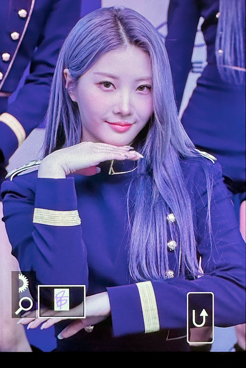 Thunderbird_ll's tweet photo. 230318 퍼플키스 일본 오사카 프리뷰

#퍼플키스 #PURPLEKISS 
#채인 #CHAEIN
@RBW_PURPLEKISS https://t.co/zQjLvelgg3