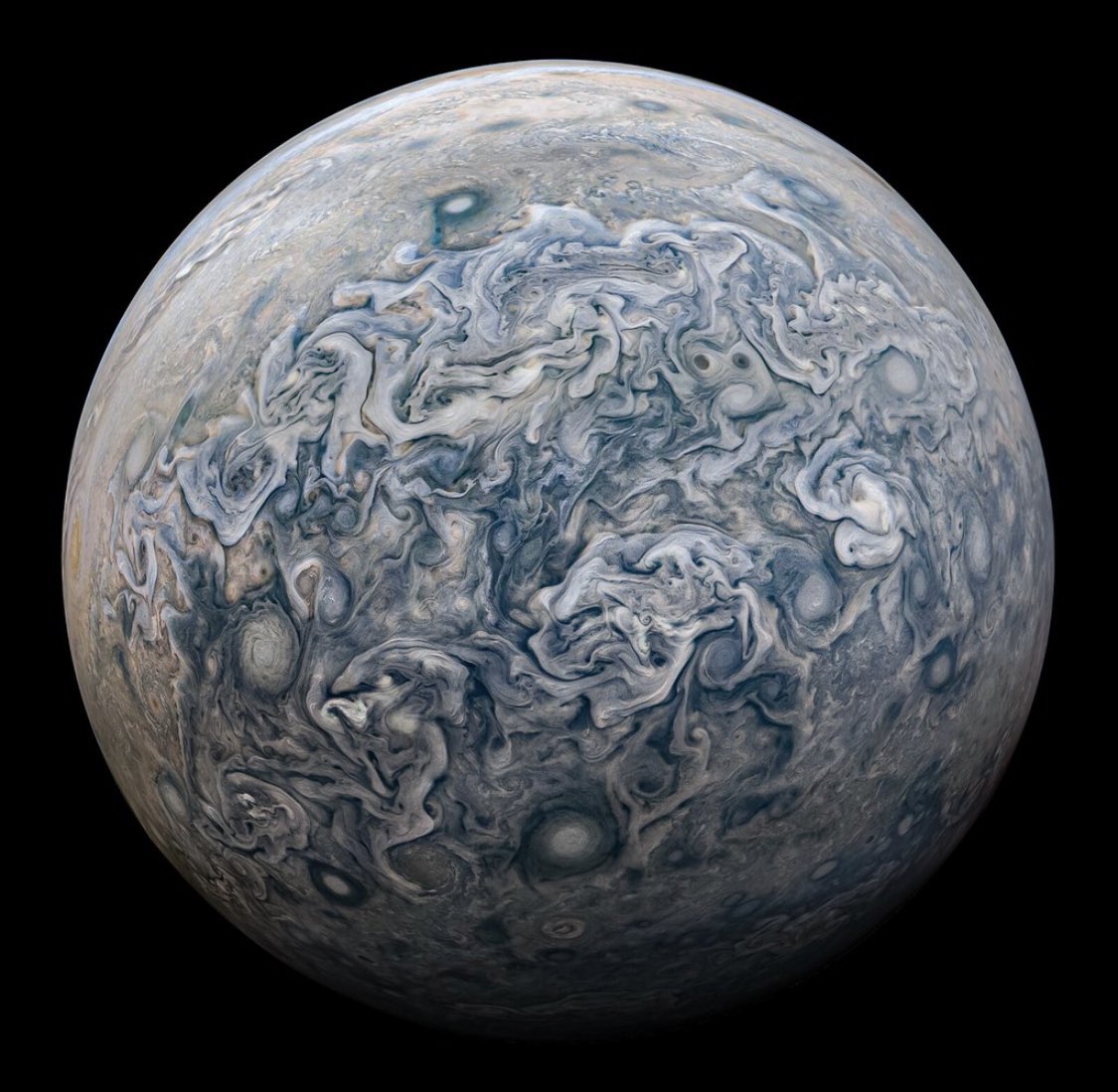 keyfipyIasimIar's tweet photo. 🔭 NASA'nın Juno uzay aracı tarafından çekilen Jüpiter gezegeninin bulut desenleri https://t.co/WMrp3rOVpc