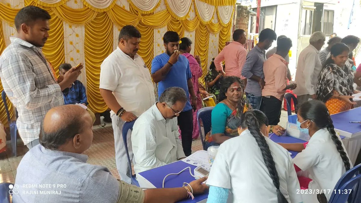 BNMREDDY's tweet photo. ಬಿಟಿಎಂ ವಿಧಾನಸಭಾ ಕ್ಷೇತ್ರದ ಸಿದ್ಧಾರ್ಥ ನಗರದಲ್ಲಿ ಕೆಪಿಸಿಸಿ ಕಾರ್ಯಾಧ್ಯಕ್ಷರು ಹಾಗು ಬಿಟಿಎಂ ಶಾಸಕರಾದ ಶ್ರೀ ರಾಮಲಿಂಗಾ ರೆಡ್ಡಿ ಅವರೊಂದಿಗೆ ಉಚಿತ ನೇತ್ರ ತಪಾಸಣೆ, ಉಚಿತ ಕನ್ನಡಕ ವಿತರಣಾ ಶಿಬಿರ ಹಾಗು ಉಚಿತ ಬಿಪಿ, ಶುಗರ್ ತಪಾಸಣೆ ಶಿಬಿರವನ್ನು ಆಯೋಜಿಸಲಾಯಿತು.
#BNMR #MadivalaWard #BTMLayout #INC #RLR #DevelopmentWorks https://t.co/OTk44FWwFs