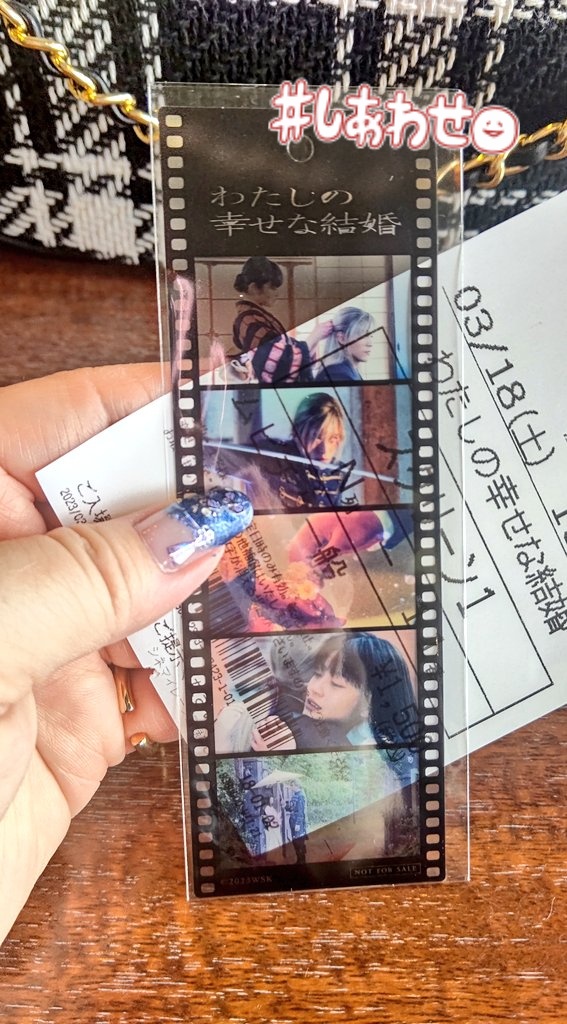 Hir02015's tweet photo. 低浮上です😅
シンドイと浮上する気力が…💦
お返事はのちほど🙇💦

久しぶりに映画を見ました🙌
素敵な物語🌸💍余韻に浸りながら、お茶の時間です🍵 https://t.co/PteuOcTMiN
