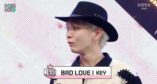 shineonfive's tweet photo. 🏆 Taemin 1st win [Danger @ MuBank] 
🏆 Jonghyun 1st win [Deja Boo @ MuCore]
🏆 Key 1st win [Bad Love @ MuCore]
🏆 Onew 1st win [Circle @ MuCore]

All SHINee soloists are achievers!! Now, waiiting for our Minho's 1st win ·········· #SHINee 🎉🎊🥇 https://t.co/4UxwrspY1a