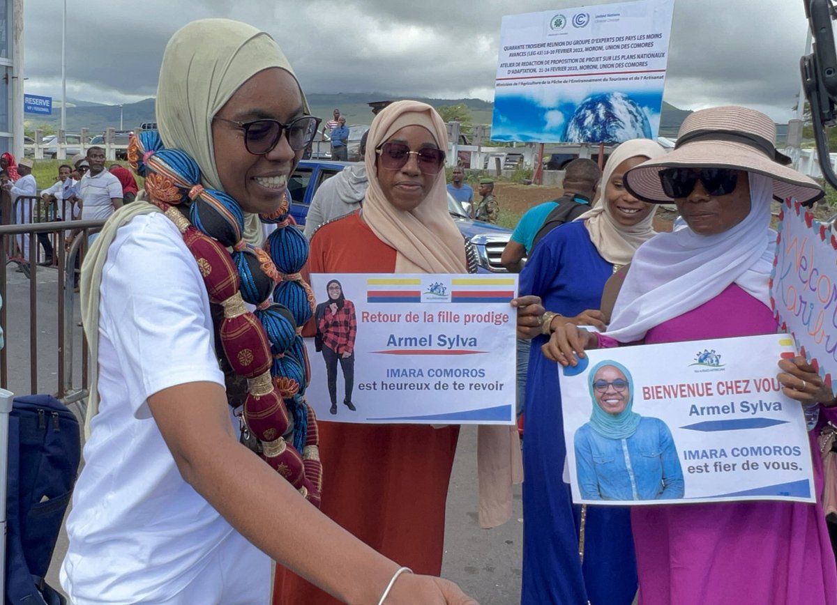 imara_comoros's tweet photo. Warm welcome To our STEM Coordinator and Educator @SylvaArmel.
Welcome back Home. Congratulations again for your MA in Conference Interpreting & for being the first π°π²female graduated from the Pan African University.
#STEMGeneration #ProfesionalInterpreter https://t.co/yk2T2u43rE