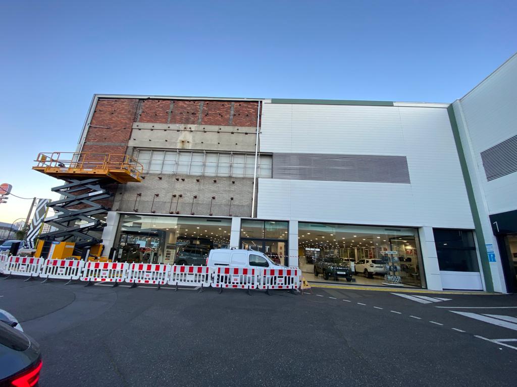NortapIngeniero's tweet photo. 📸 Reforma de #Fachada del concesionario Dacia en #Vigo (Pontevedra).
📚 Proyecto y Dirección de Obra: NORTAP INGENIEROS S.L.
#nortapingenieros #proyectos #ingenieria #asistenciatecnica #ingenieriaindustrial
#dacia #rodosa #rofervigo
#vigo #galicia https://t.co/0OEZfjp9R5