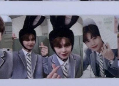 #rt 육성재 포카 팔아요 

비투비 육성재 서은광 이민혁 이창섭 임현식 프니엘 멜로디존 트레카 연수회