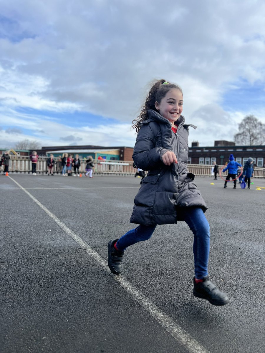 Meadowside Year 2 Fir tweet media