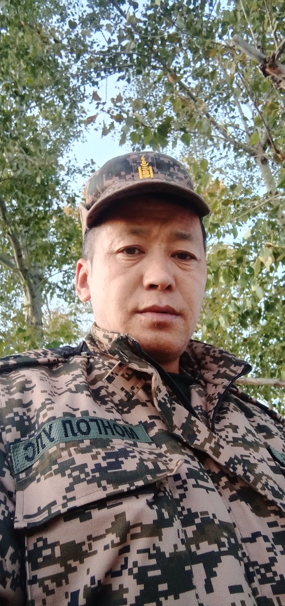 Зэвсэгт хүчин үүсэн байгуулагдсаны түүхт 102 жилийн ойн баярын мэнд хүргэе.
Монгол цэргийн яруу алдар үеийн үед мандан бадартугай. 🇲🇳