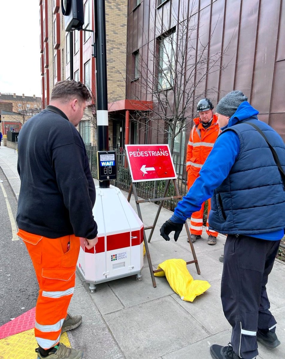 Tier 3 assessment with @HS2ltd @SkanskaUKplc @Costain #Strabag #HattonsTM removing barriers to access (disability). Areas were tweaked to improve pedestrian access with a focus on invisible disability. @CCScheme @CLOCS @TransportForAll @RNIB