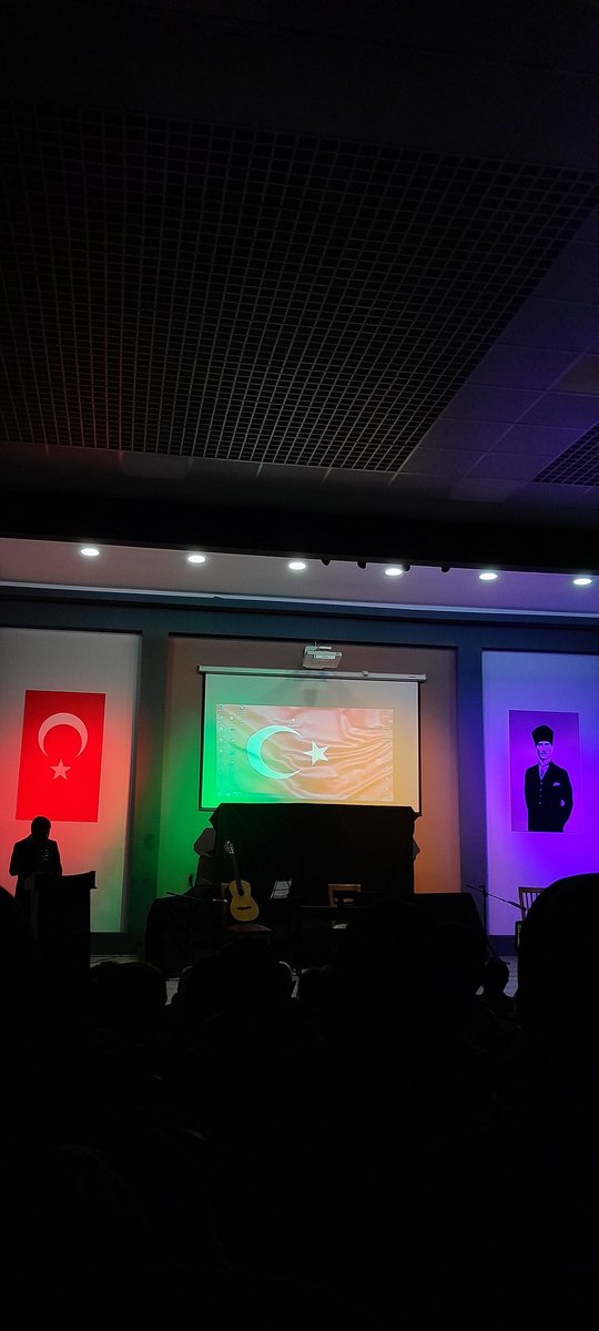 108 yıl önce bugün..
#18Mart1915 
#CanakkaleGecilmez