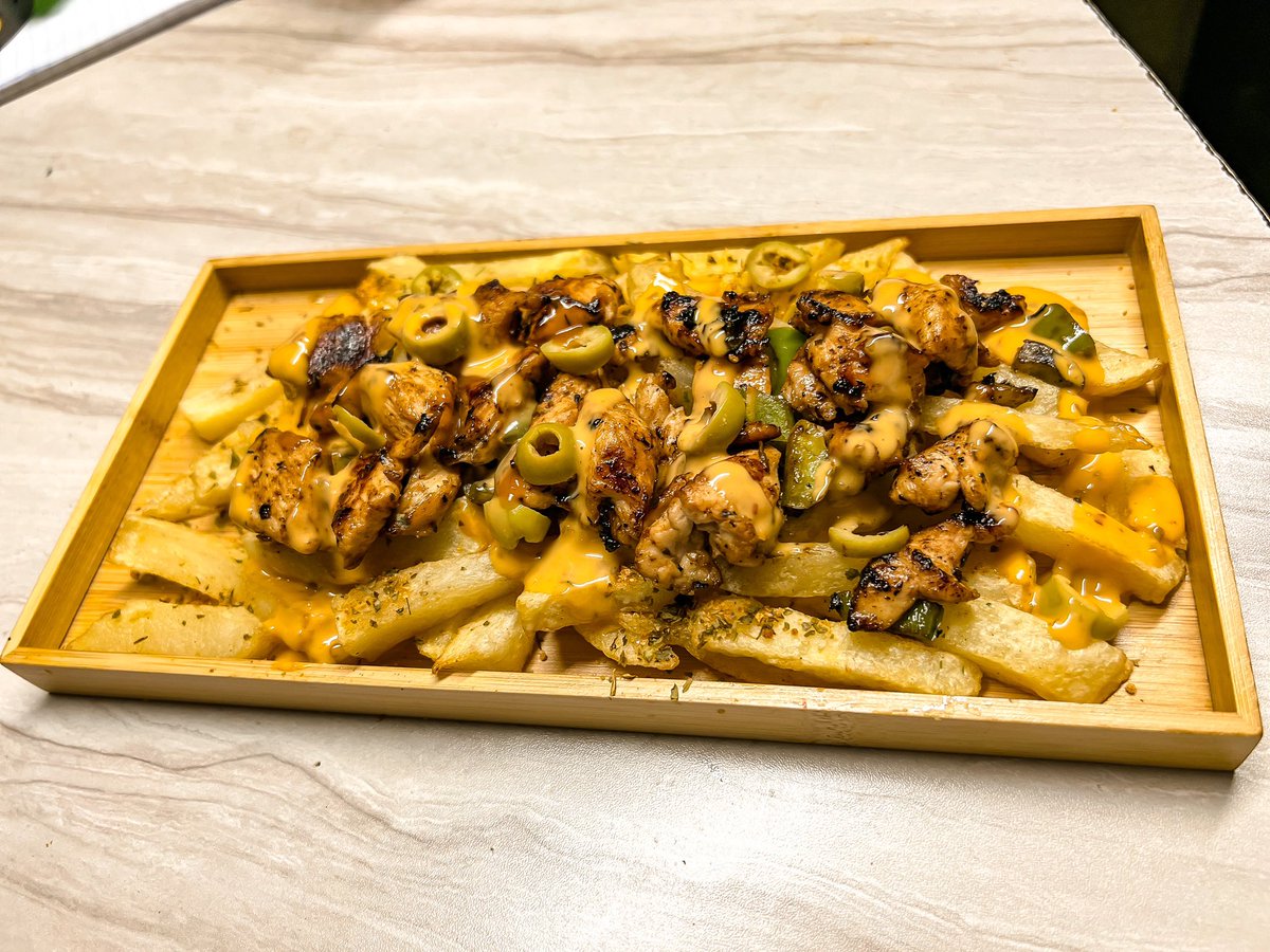 🍔🥩🍗🍕🍟🌮🥗🧁🍰🎂🍻🍹🍷 on Twitter "Best grills in town. Chicken loaded fries N60🥵🥵 stop by or get it