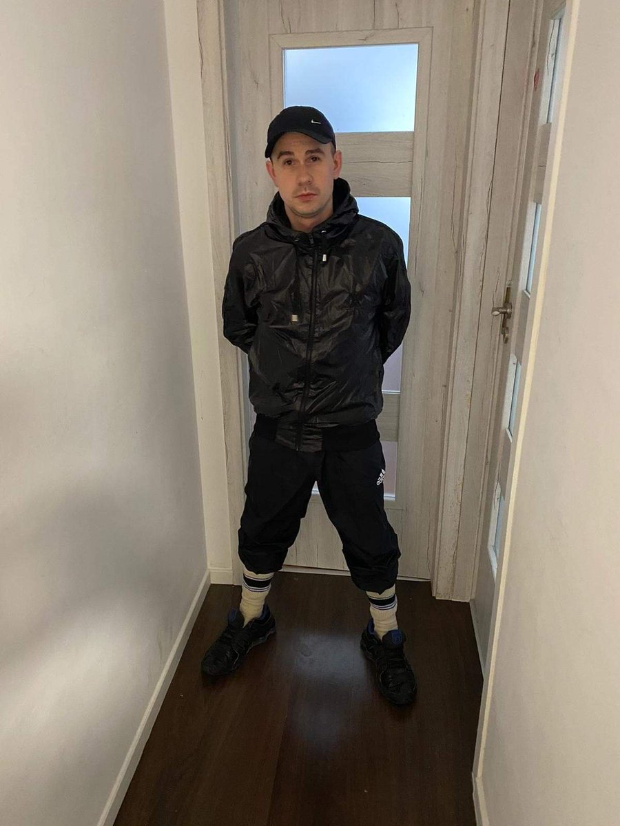 sneakerschav's tweet photo. #gay #gaychav #scallygay #trackieslad #scallyboy https://t.co/FhiIFMysMd