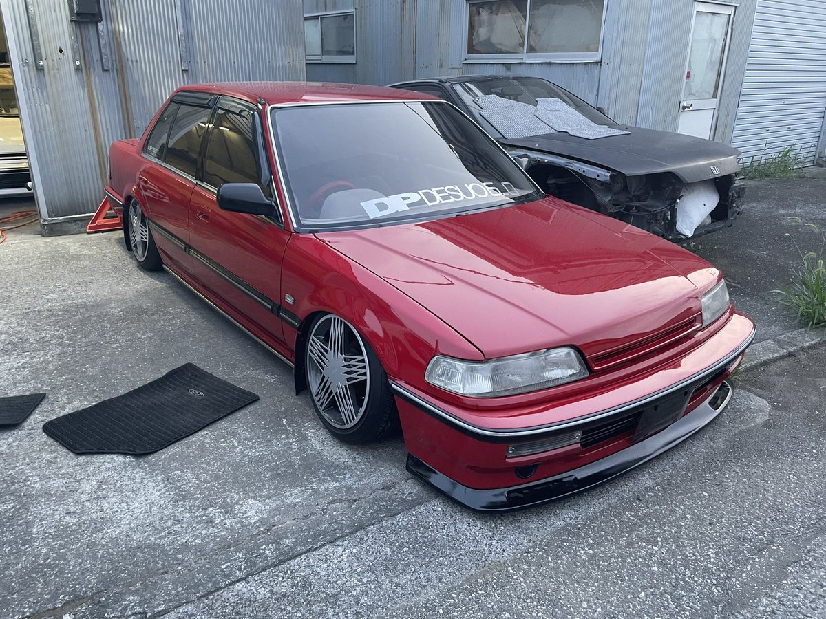 EFセダン
120万円
10万キロ程度(メーター変更のため正確には不明)
おそらくホイール変更します。
写真の時と部品ちょこちょこ変わっているので詳しくはDMください。
