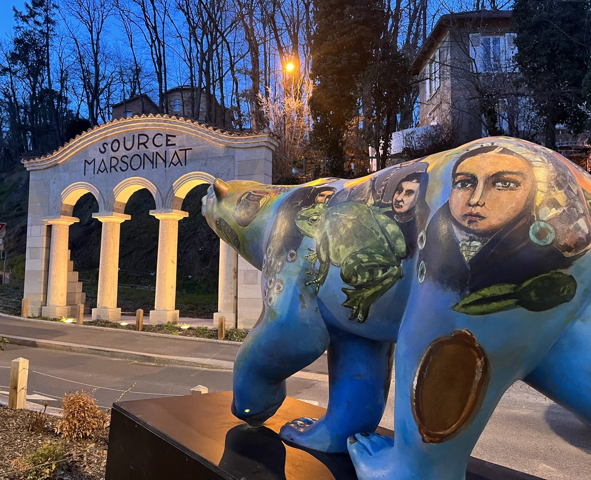 SFontanges69's tweet photo. A découvrir les magnifiques sculptures de la Biennale des Lions à Charbonnières-les-Bains #culture #biennaledeslions https://t.co/b8z4hUJheJ