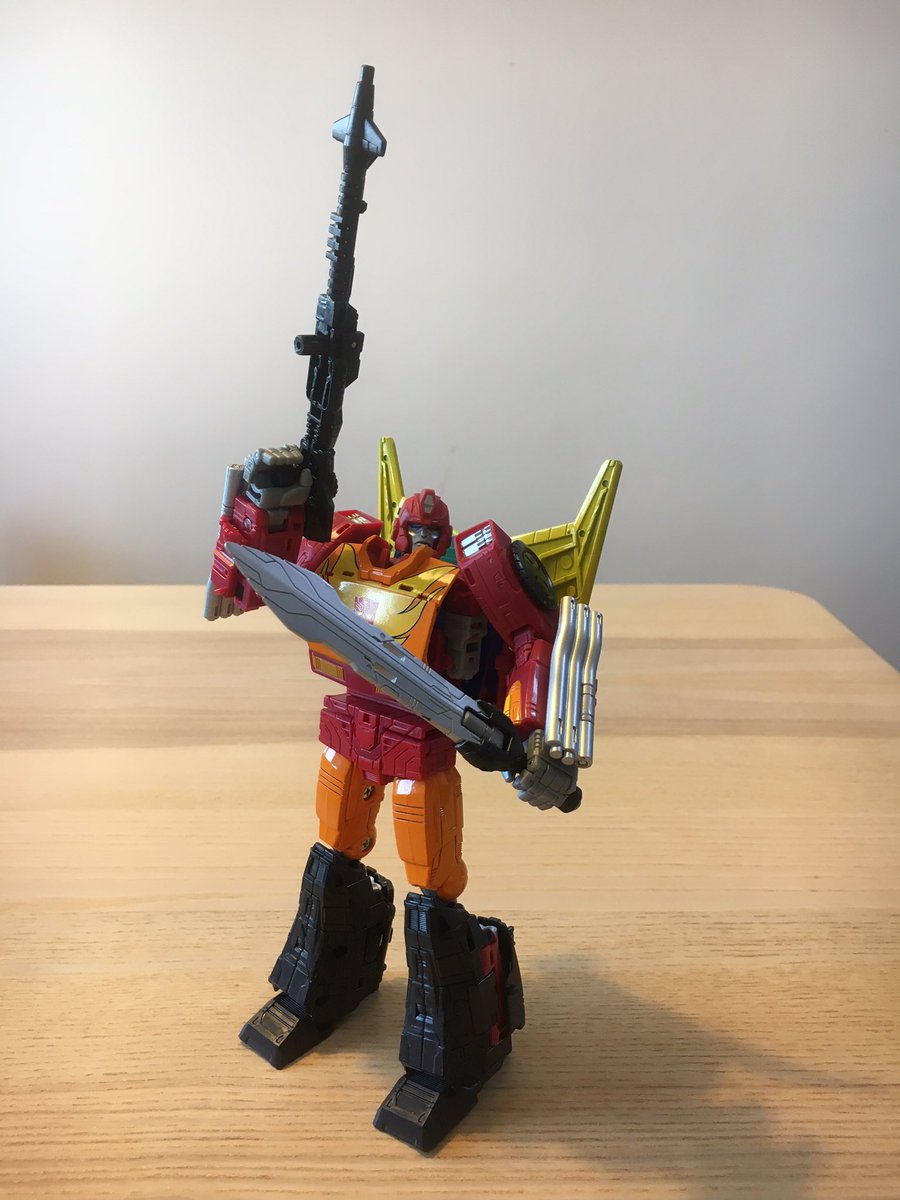 MarinesColonial's tweet photo. Transformers Kingdom Rodimus Prime(robot mode 1) https://t.co/Iqgmy3qiCh