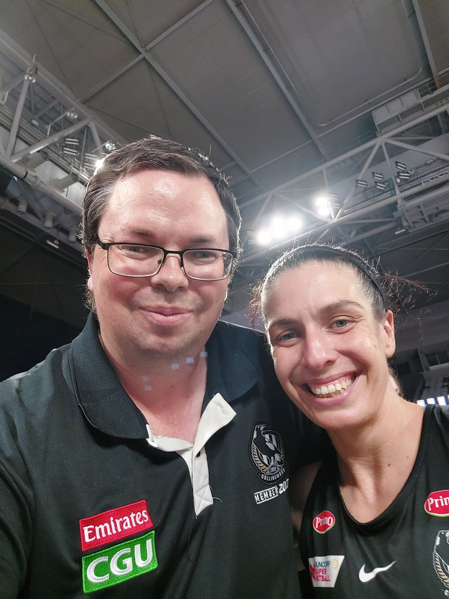 ScottRea's tweet photo. I had the pleasure of meeting some of the @collingwoodsn stars after the win. Thanks to Shimona, @MollyJovic1, @GevaMentor & @ash_braz for the photos. #GoPies #WeAreHere #SSNMagpiesSwifts #MAGvSWI https://t.co/5bgx0gbTNE