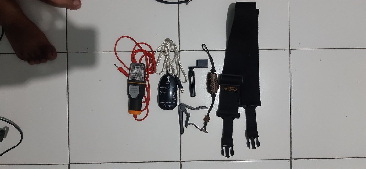 DamnFreeman's tweet photo. Dijual 3,8jt (nego tipis) angkut semuanya.
Kondisi udh +- 3 tahun ga dimainin, cum sesekali doang kl lg iseng, minta DM diutamakan jabodetabek,biar bisa ngecek dl. Detail silahkan crk https://t.co/p8qqwtPQ0G https://t.co/w1fTlV9NMN