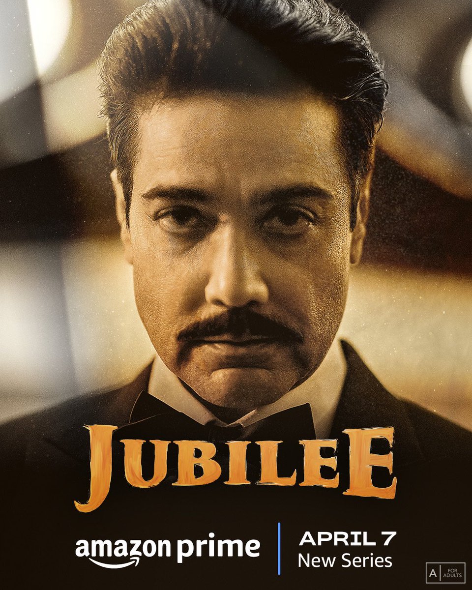 ItsAmitTrivedi's tweet photo. Witness all the glitz and glam of the golden age of Indian cinema where a filmmaker’s aspirations drive the magic on the silver screen! ✨
#JubileeOnPrime New Series, Apr 7 only on @PrimeVideoIN

@PrimeVideoIN #VikramAdityaMotwane @prosenjitbumba @aditiraohydari https://t.co/O9WbU0eZ6Z