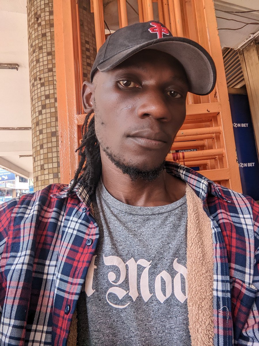 KatikamuS's tweet photo. Members iam joshlocs kampala
#majesticplazawilliamstreet. https://t.co/bIaGQbbdcx