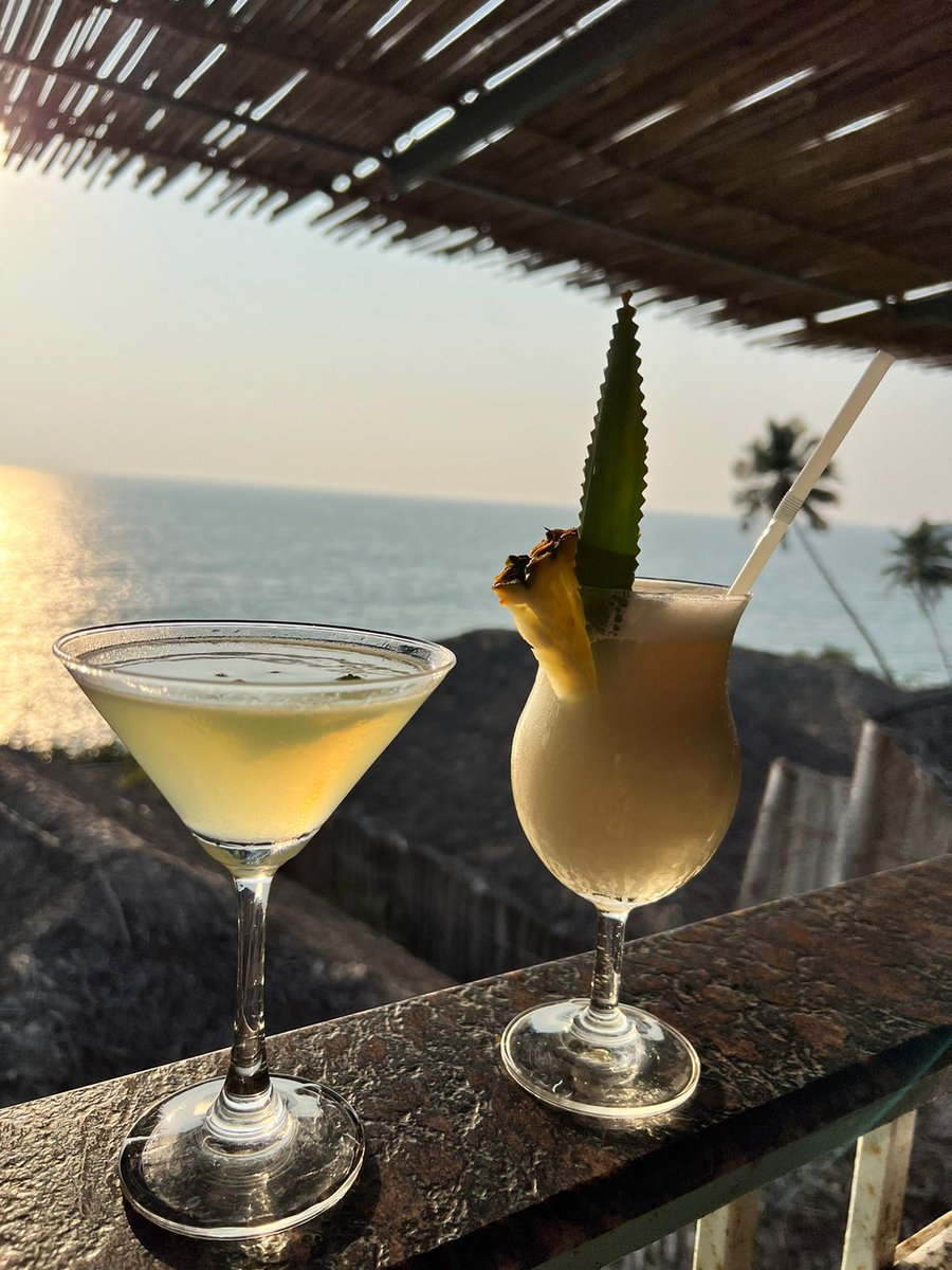 5 Year ago, I had zero money.
Used to sit 8 hours in front of the screen everyday, feeling miserable, depressed, life had zero meaning.

Then I Joined Crypto and I still feel the same, But now I watch the screen 24*7.

The Pic is from my Best friend's vacation who works 9-5.