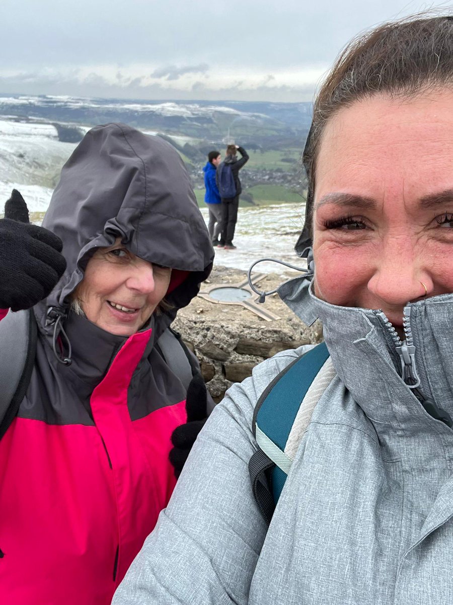 A6_MFT's tweet photo. Morning tweetland! On Wednesday 2 of our amazing healthcares Karen and Diane went for a hike round Castleton and took on mam tor!! And hopefully we as a ward will be taking on a hike! Anyone like to join ? #walkers #friendshipbuilding @MFTtimeforme @MFTwalkers @MFTnhs https://t.co/xFNKcHWQMI