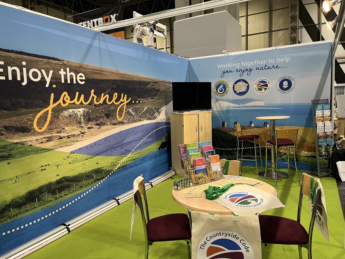 WalesCoastPath's tweet photo. 👋🏾 Join us at the @natoutdoorexpo this weekend with @NaturalEngland - we’ll be around to talk about the #countrysidecode 
📍 Stand C30 Natural England and NRW 
#GetOutside https://t.co/tshr13r2Ir