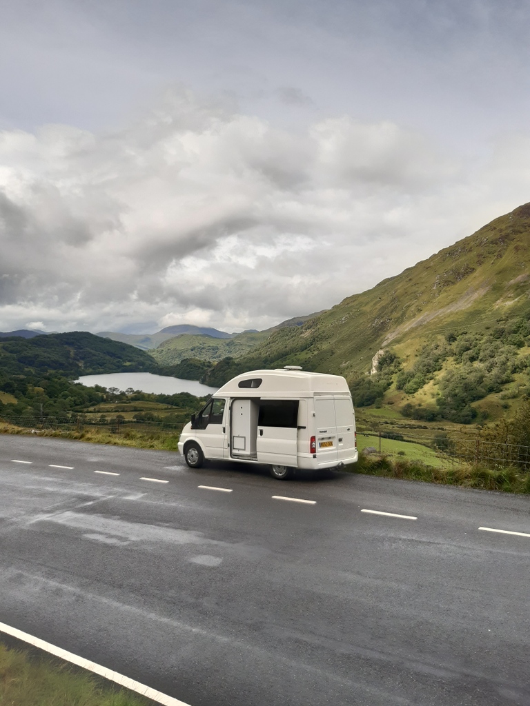 WanderHire's tweet photo. A room with a view.....
#campervan #visitscotland #campervanhire #drivetheuk #wanderlust #vanlife #camperlifestyle #travelquotes #campervanlife #homeonwheels #homeiswhereyouparkit #vanlifediaries #travelinspiration #vanlifeideas #roadtripuk #gotravel #visittheuk #homefromhome https://t.co/QZDFbpix9p