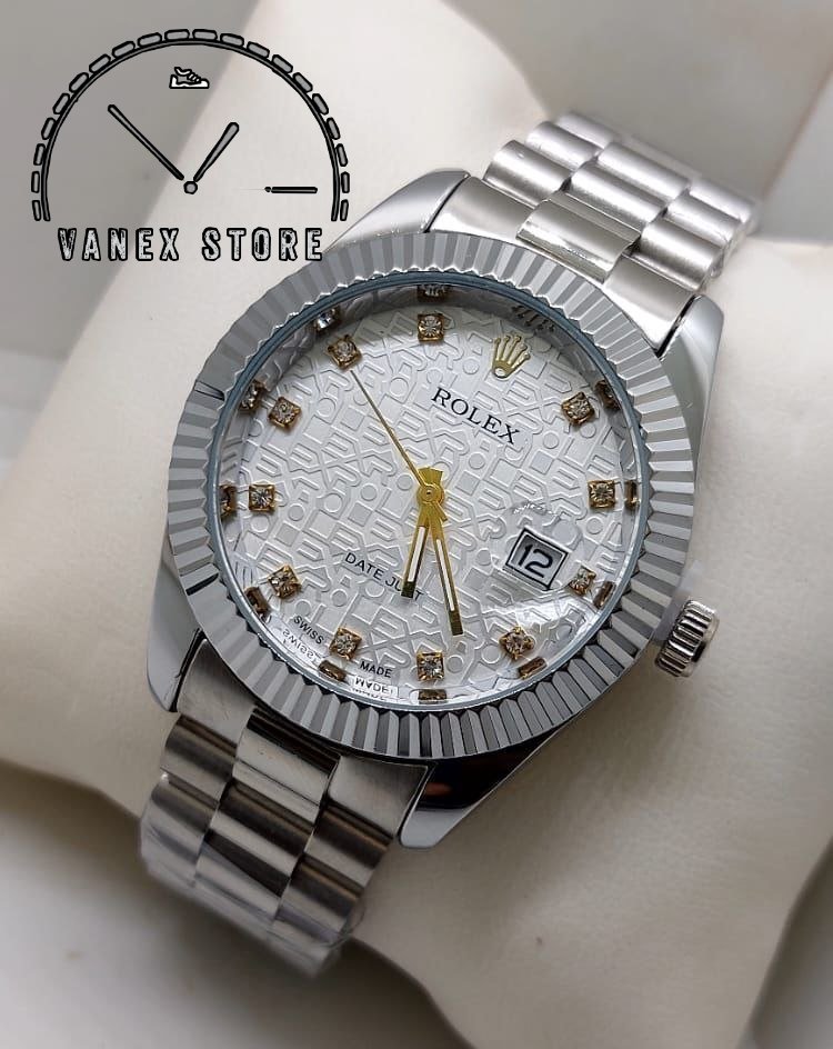 SdVanex's tweet photo. Available ⌚️ 
8900 SDG 
Dm or WhatsApp 0912361190 https://t.co/GKrjTglWxw