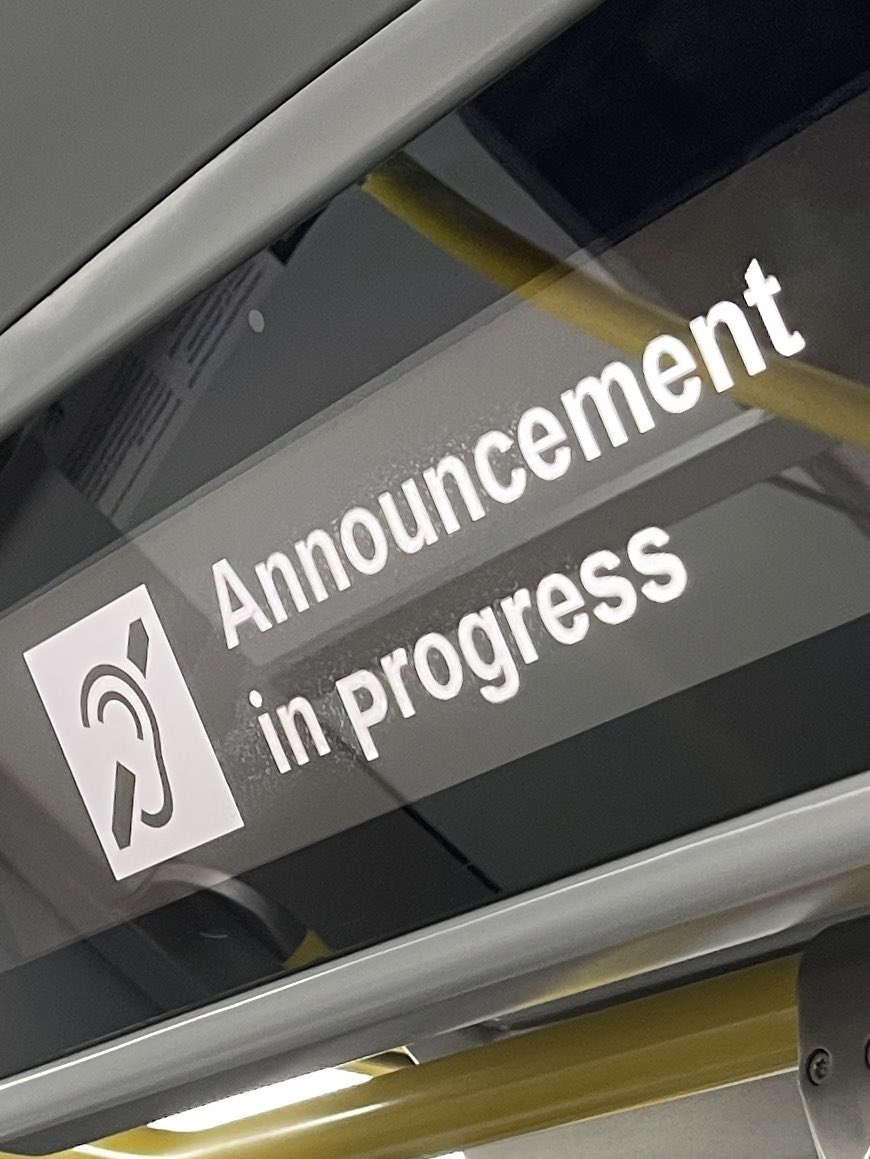 suburban_melb's tweet photo. I still cannot cope with the ‘p’ in ‘progress’ on the HCMT PIDs. Why is it not the same font?? Why doesn’t it sit on the baseline?? #metrotrains #hcmt #typography https://t.co/YWAR4tat9K
