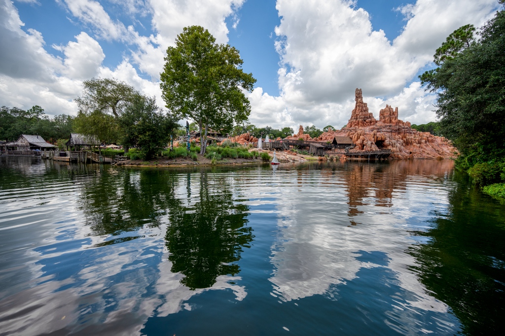 Starport75's tweet photo. Discovering a new perspective of Frontierland from Tom Sawyer's Island - it's refreshing to see familiar sights in a whole new light! 🤠🏰📸
#DisneyWorld #Disney #DisneyParks #wdwap #Disney100 #DisneyWorld50 #MagicKingdom #BTMRR #Frontierland https://t.co/JL8Byh95bk