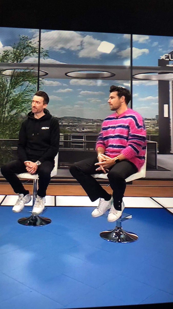 WhispersWW's tweet photo. @AdamBlythe89 Now, it takes real man to totally rock a fluffy pink jumper like this!!! @gcntweet #Milansanremo https://t.co/TY8EjMRSf4