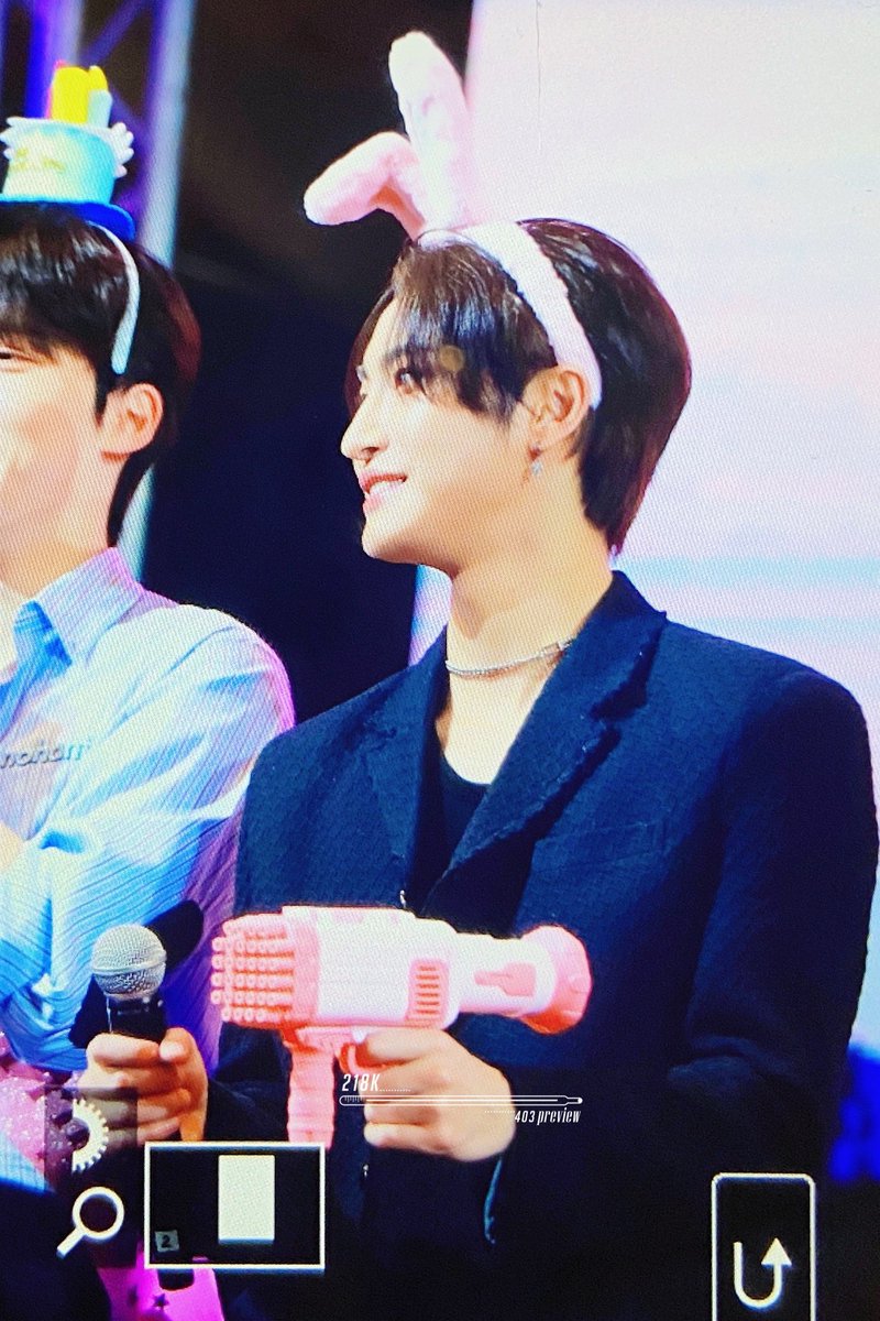 Temperature_403's tweet photo. 230318 

#ATEEZ #에이티즈 #박성화 #성화 #SEONGHWA https://t.co/JmkbNbMwWb