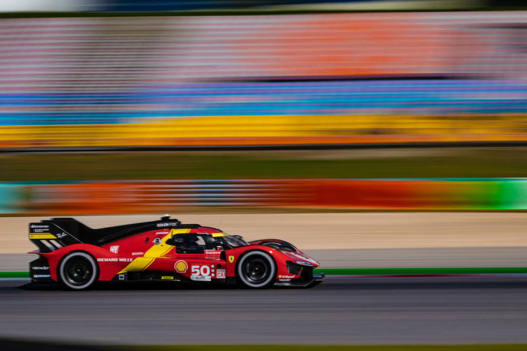 Shell and @Ferrari have announced the extension of their partnership into the FIA World Endurance Championship @FIAWEC, 50 years after they last partnered in the top endurance racing category. More: go.shell.com/3JtEwY2