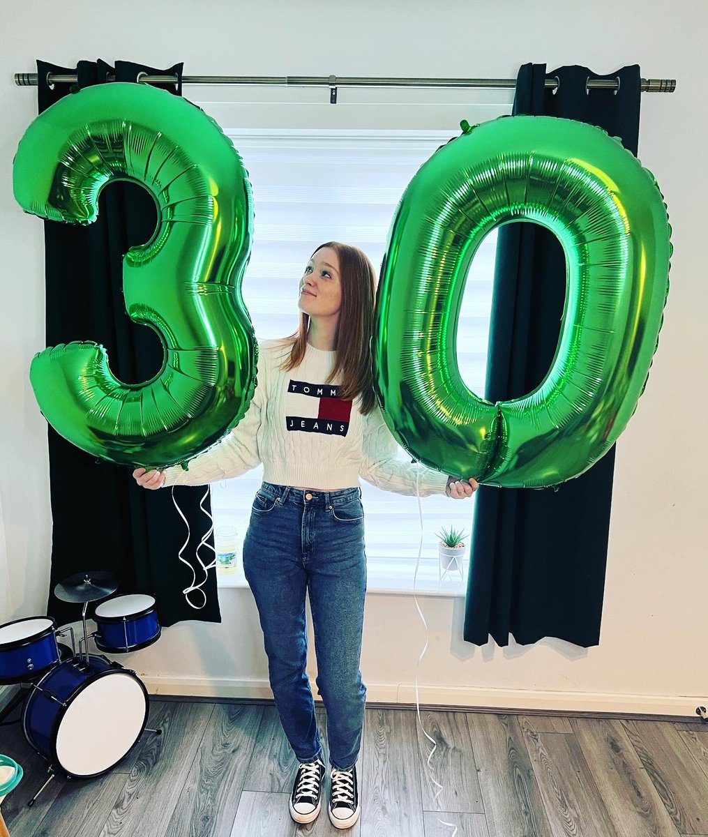 Amy 👩🏻‍🦰 tweet media