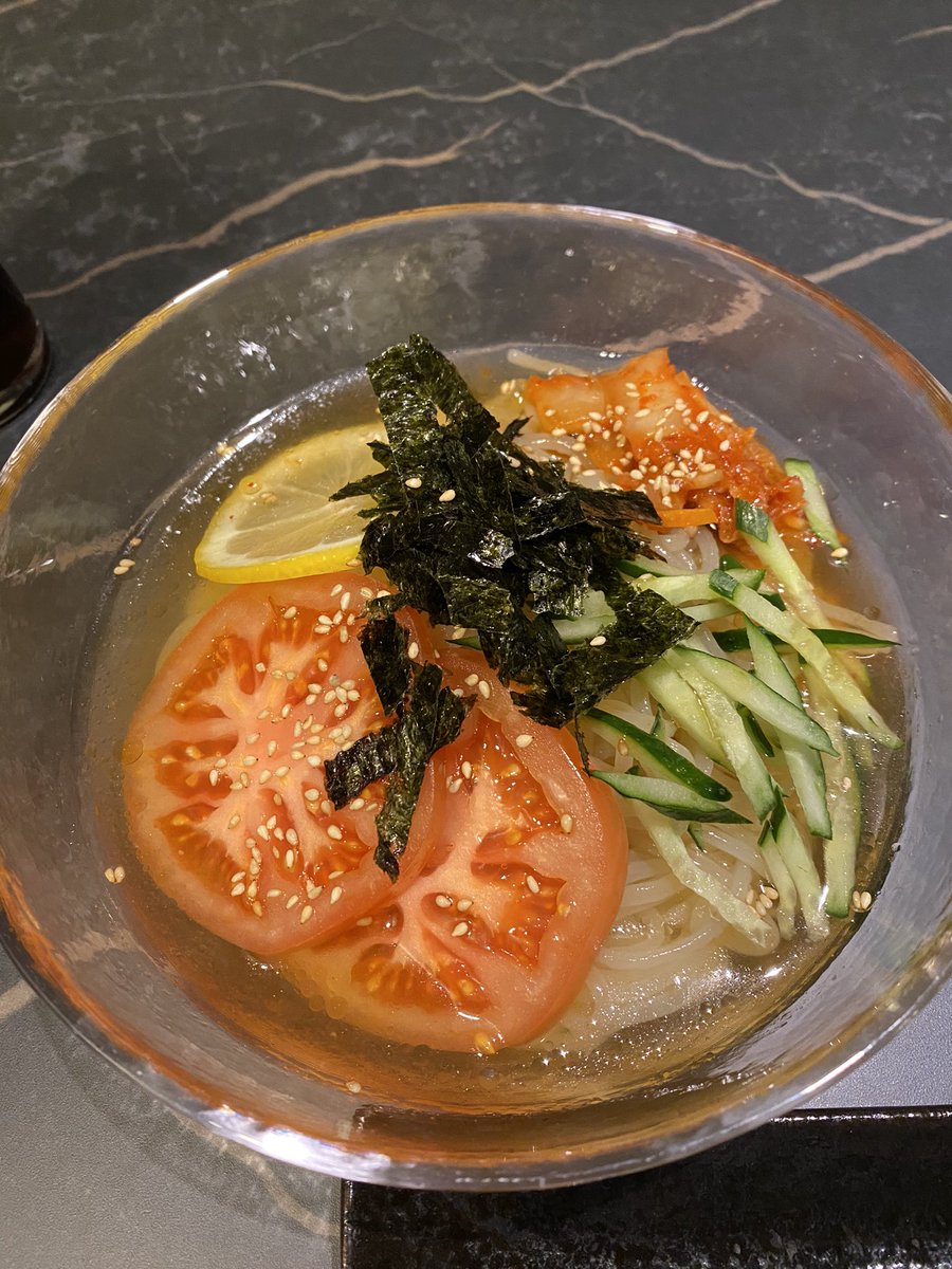 futabaseimen's tweet photo. ここ最近冷麺しか食べてないです。

絶対に太ります…

勉強の為に。 https://t.co/CbuTlVDKxG