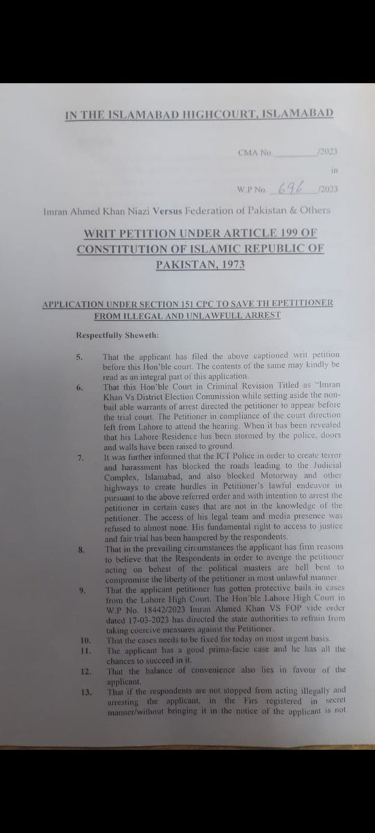 SdqJaan's tweet photo. عمران خان کو گرفتاری کا خدشہ ، اسلام آباد ہائیکورٹ میں درخواست دائر کر دی
نیب سمیت کسی بھی ادارے کو گرفتاری سے روکا جائے ، عمران خان کی درخواست
عمران خان کی آج ہی درخواست پر سماعت کی استدعا https://t.co/SMVqIuAgCk