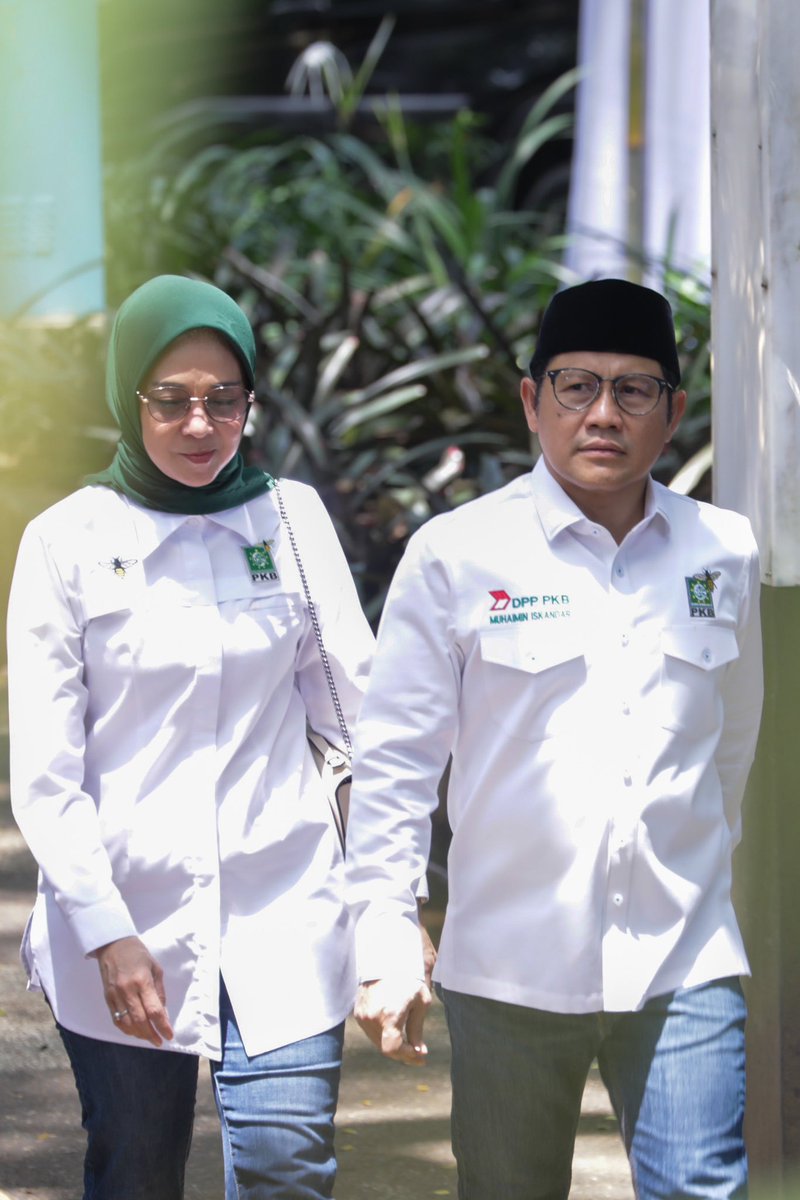 cakimiNOW's tweet photo. Motor apa yang paling disukai seorang isteri? Kenapa ? https://t.co/EuEI7Mbr8K