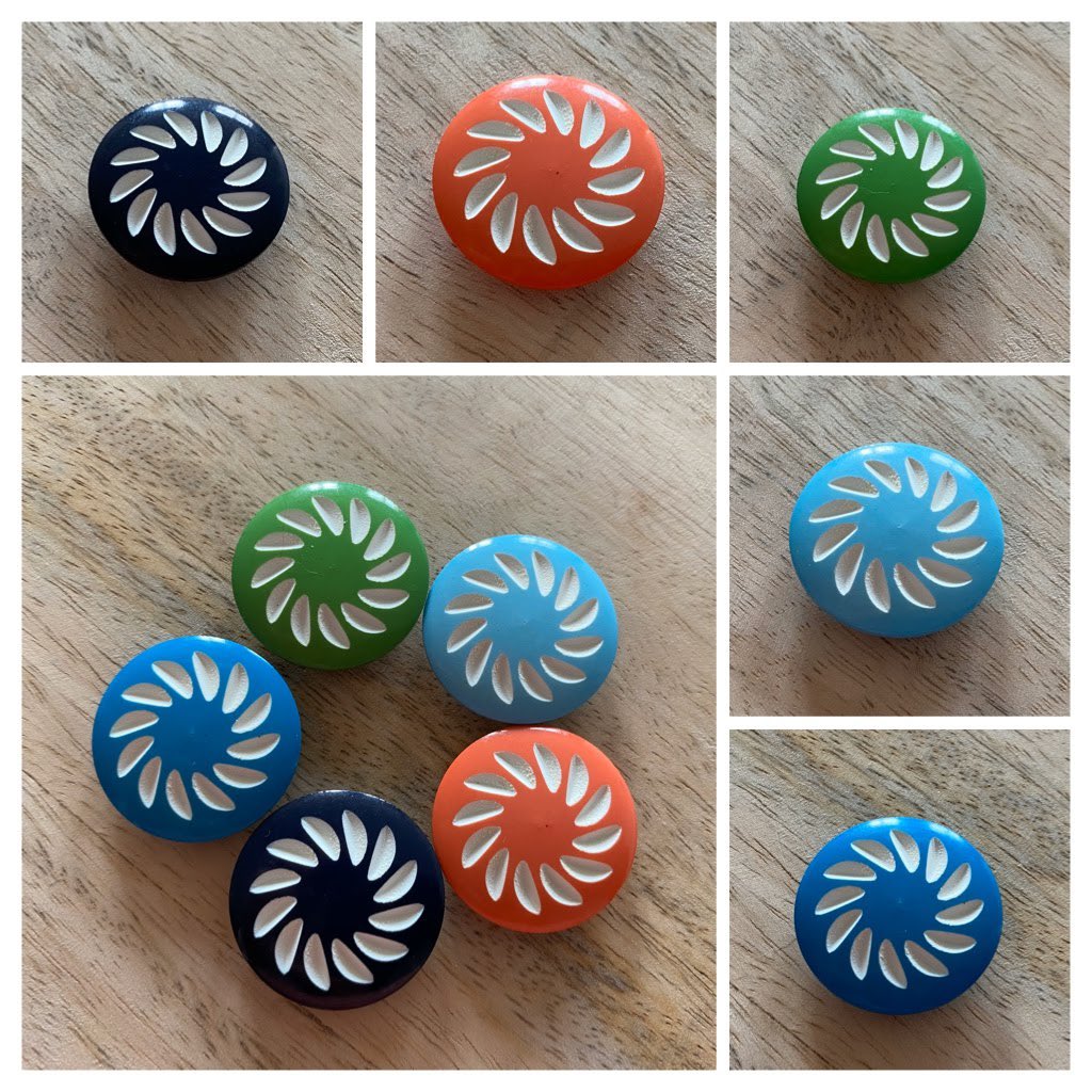 blackcatbutton's tweet photo. Good #SaturdayMorning #Buttonistas and #UKGiftHour #UKGiftAM
For one day only! The buttons are back! @YourSouthchurch
#shopindie #giftideas #supportsmallbusiness ๐ค #giftfinder #MHHSBD https://t.co/s3MzSBmgP4