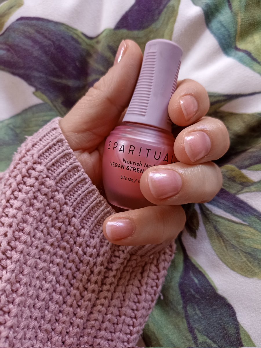 LuckaPirvulescu's tweet photo. A little bit self care 💅 #sparitual #CZ https://t.co/npnDN0dCTD