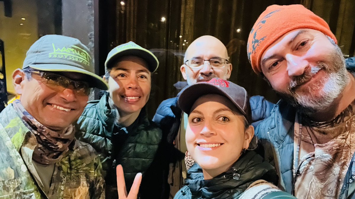 NikyCarreraLevy's tweet photo. El que madruga ve hapalopsittaca fuertesi
#LetsGoBirding
@MemoGomezFoto @ukukururallodge https://t.co/qeKYvMOSBH