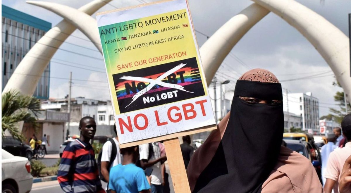 ntvuganda's tweet photo. Uganda's police said Friday they had arrested six men for "practising homosexuality", an announcement that came a day after President Yoweri Museveni described gay people as "deviations".

#NTVNews

👉https://t.co/ICcYtNRWoB https://t.co/5YYrgDBtaI