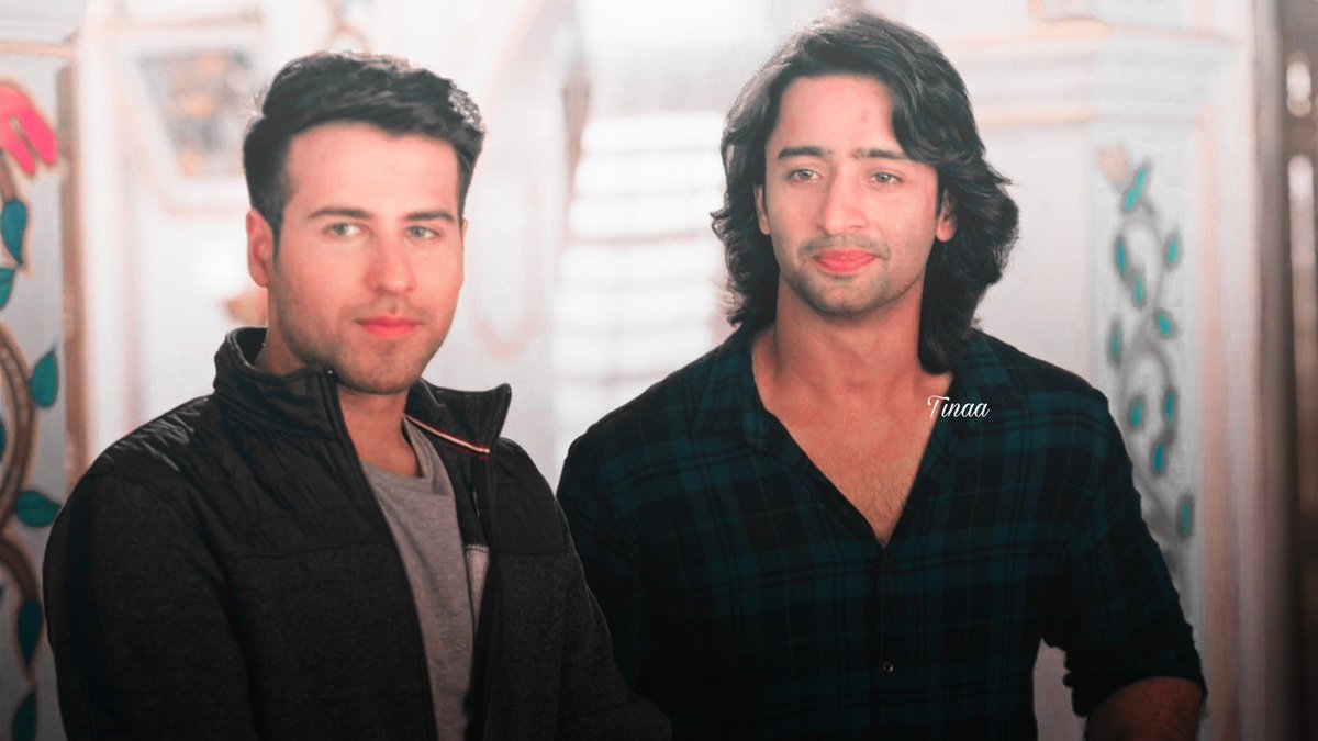 rituchoudhary98's tweet photo. Abir and his nanko๐๐ the rapport he shared with kunal was really amazing I still enjoy their scenes together when I watch the show
The Rajvansh brothers๐ @Shaheer_S
#ShaheerSheikh #ShaheerAsAbir #YRHPKTurns4 #AbiNal https://t.co/ClRa2GxkZ2