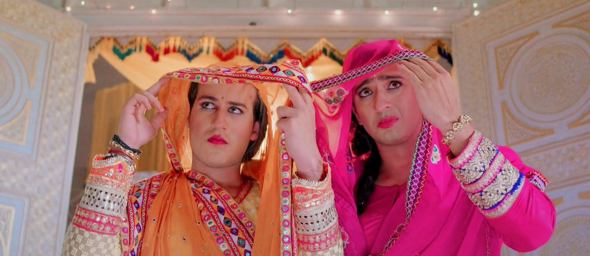 rituchoudhary98's tweet photo. Abir and his nanko๐๐ the rapport he shared with kunal was really amazing I still enjoy their scenes together when I watch the show
The Rajvansh brothers๐ @Shaheer_S
#ShaheerSheikh #ShaheerAsAbir #YRHPKTurns4 #AbiNal https://t.co/ClRa2GxkZ2