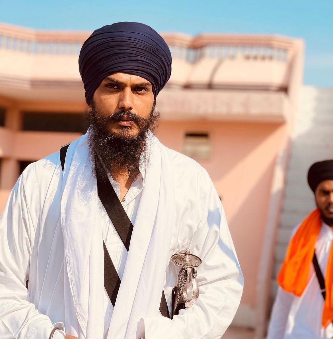 BritAsiaTV's tweet image. Heavy armed police have been today deployed to arrest #BhaiAmritpalSingh with fears an internet blackout is set to hit parts of Panjab.